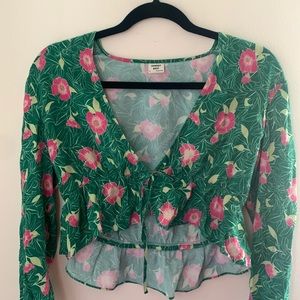 Aritzia floral top